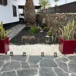 A Pie De Mar Costa Teguise